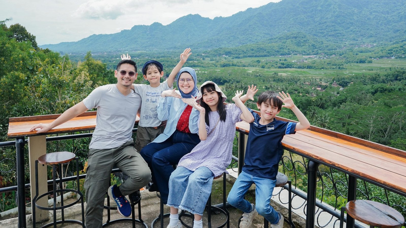 Resto Family Kedai Bukit Rhema