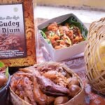 Gudeg Yu Djum terdekat dari lokasi saya