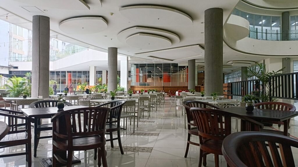 tempat makan keluarga